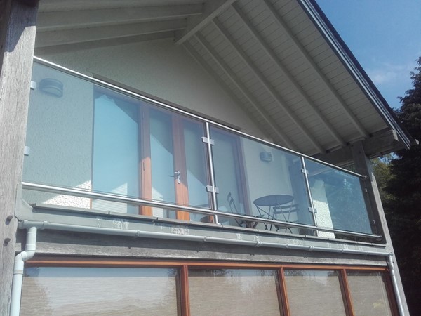Stainless steel and glass balustrade and balconies